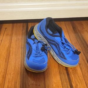 Columbia water shoes